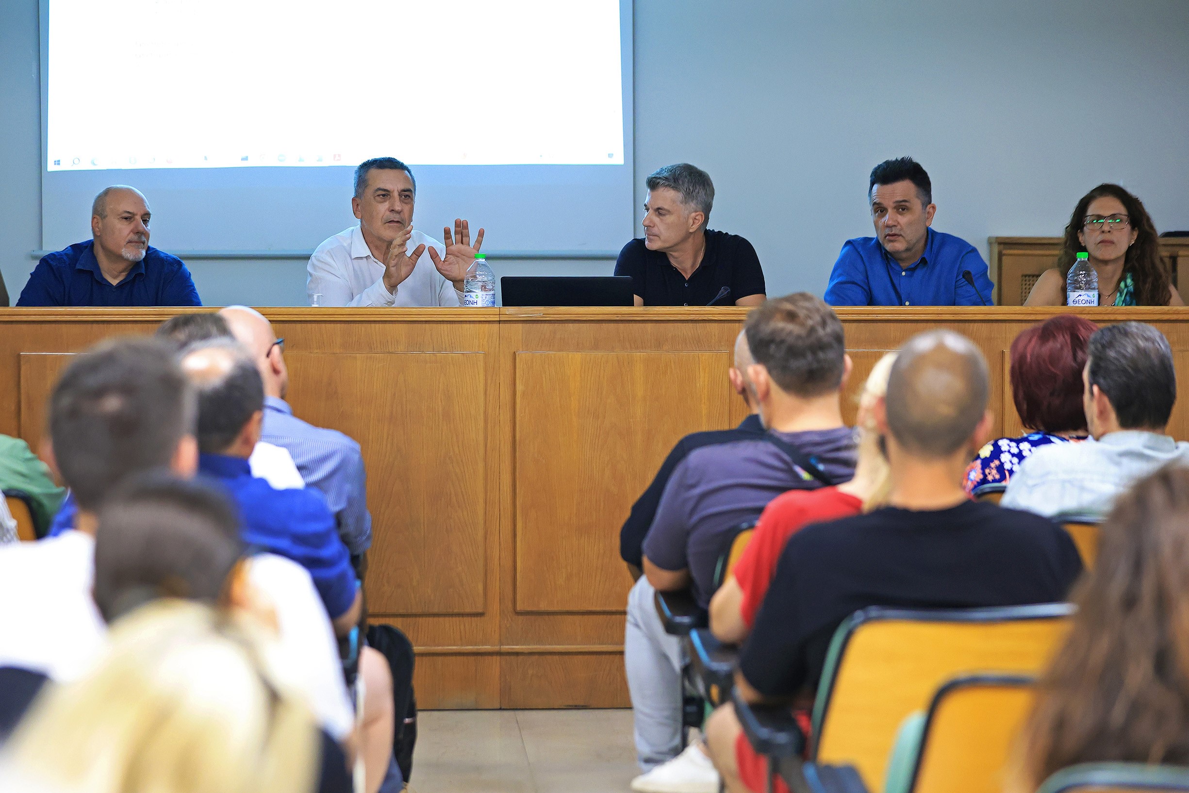 Ολοκληρώθηκε η ενημέρωση των επιχειρηματιών